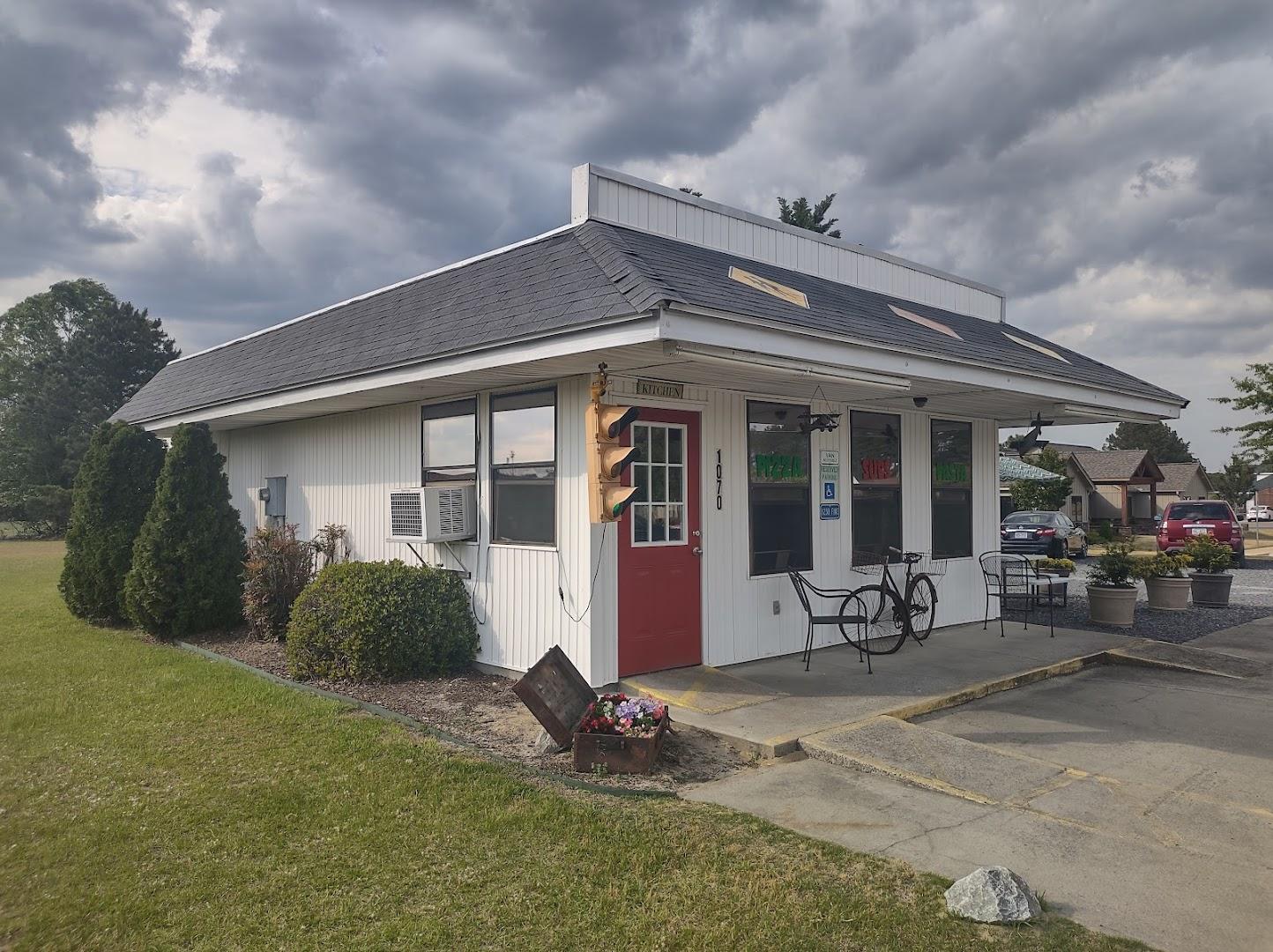 Seven Lakes Pizza Kitchen